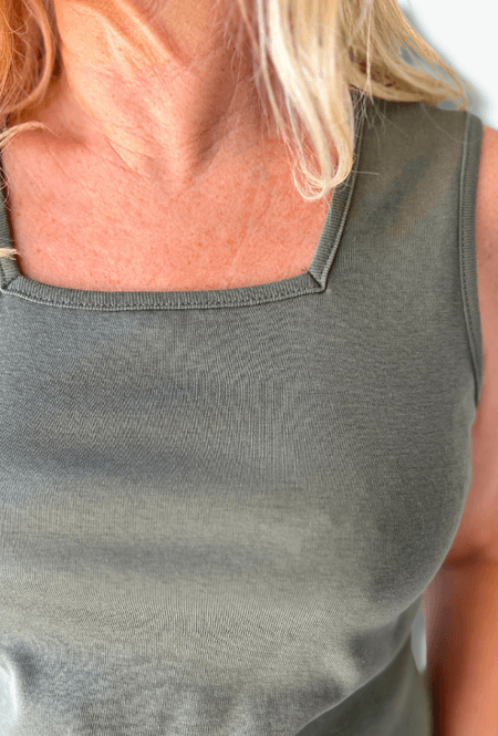 Hovedbilde Inger singlet olivengrønn