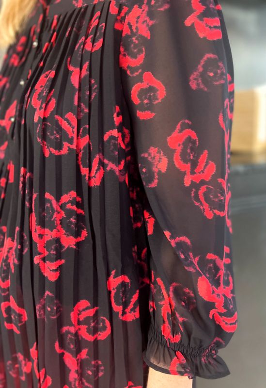Amanda chiffonbluse rød blomst