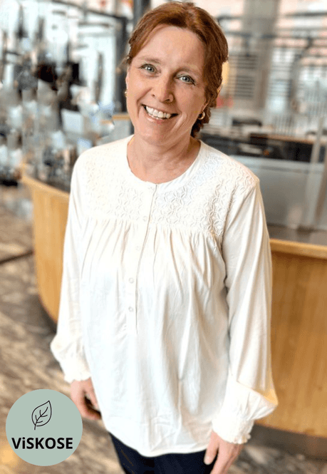 Hovedbilde Sølvi bluse-topp broderi 