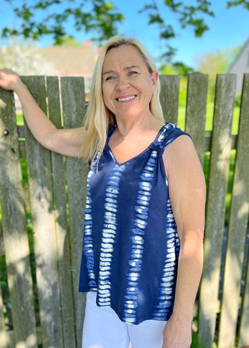 Sølvi singlet blå batikk