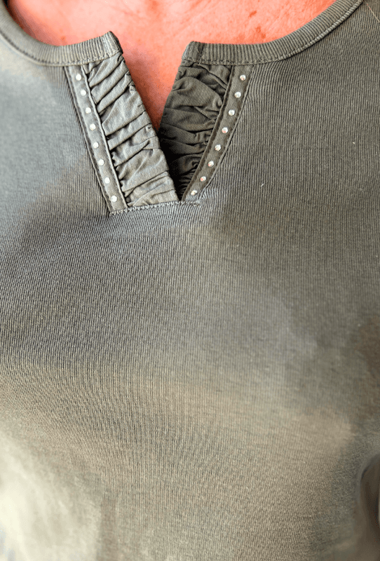 Inger t-shirt olivengrønn m /strass