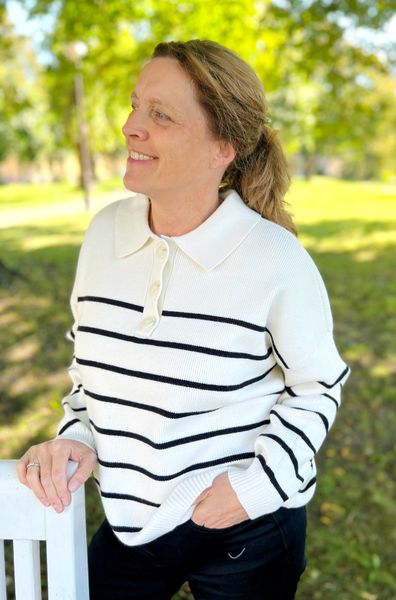 Hovedbilde Marion genser kremhvit stripe