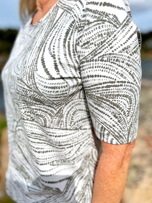 Inger t-shirt lys oliven